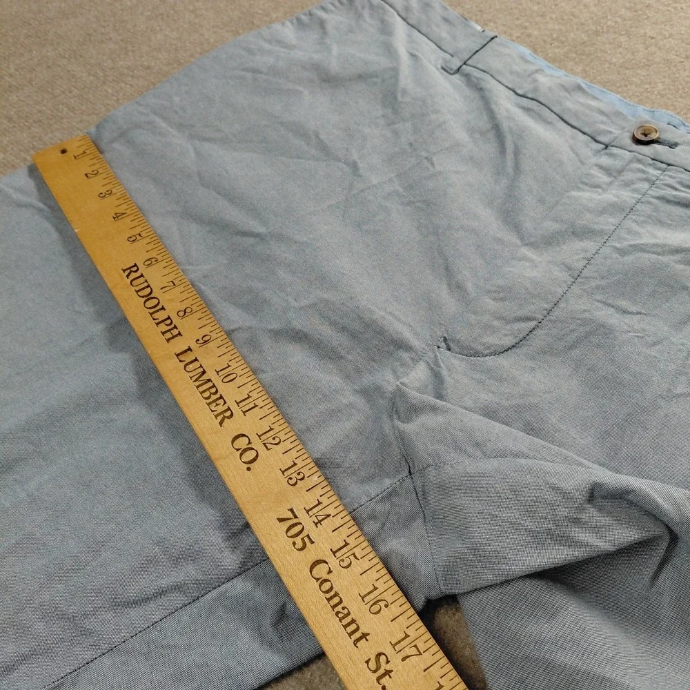 IZOD SportFlex Stretch Chino Oxford Shorts Mens 46 Breeze Blue 10.5